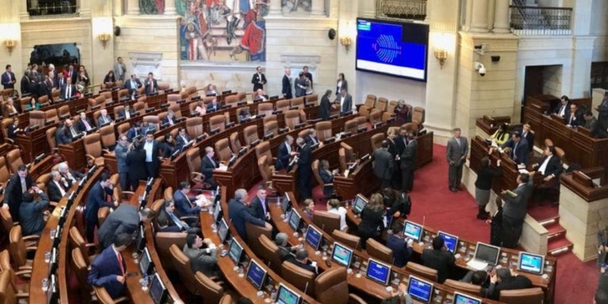 Semana Congreso de la República.
