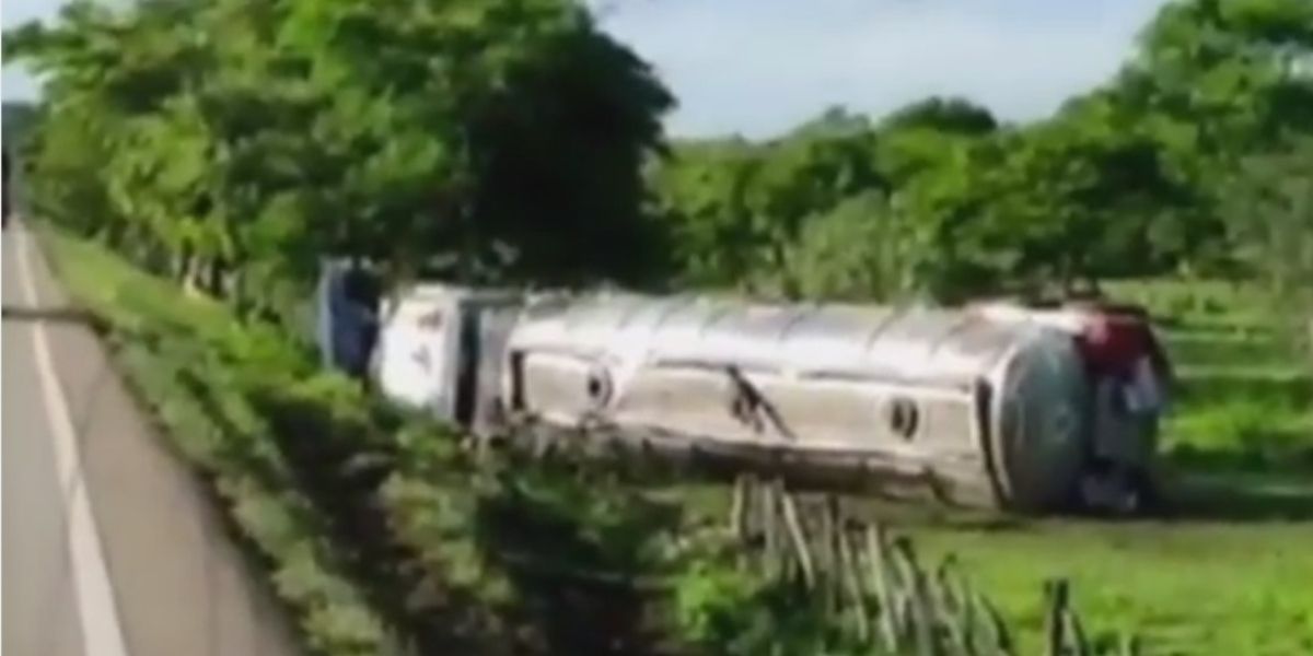 Seguimiento Camión cisterna que se volcó.