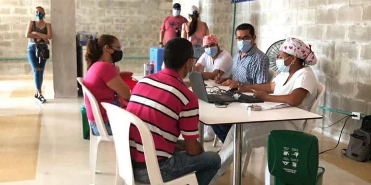 Vacunación en Santa Marta.