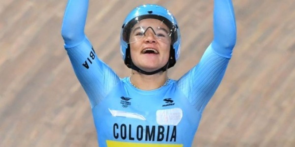 Foto: Twitter Bayona viene de ganar oro en Juegos Panamericanos en Keirin.