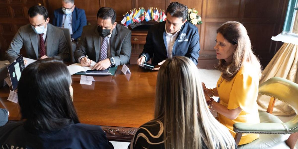 Registraduría Ante el rompimiento de las relaciones de Colombia y Venezuela, la Registraduría tomó esa decisión.