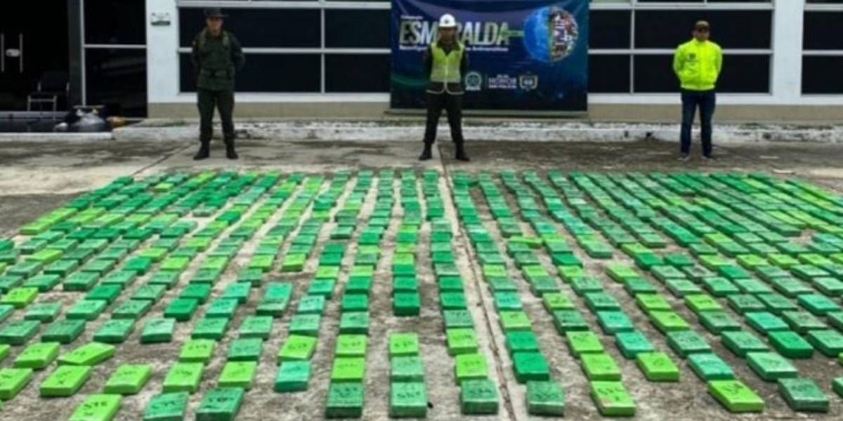 Incautan 590 kilos de cocaína en el puerto de Santa Marta