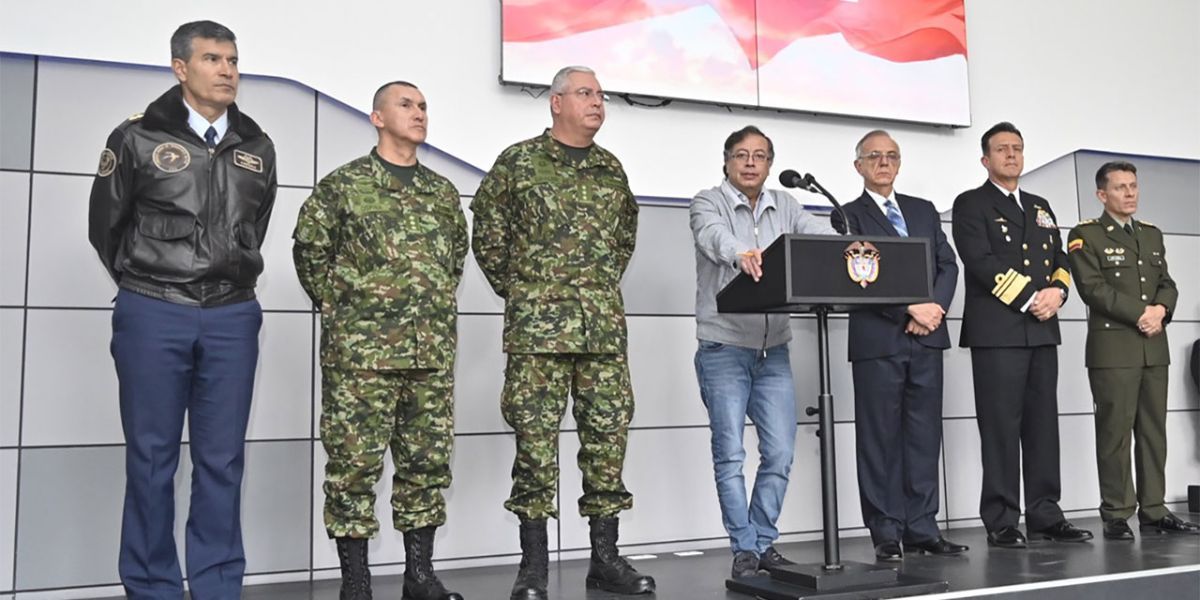 Gustavo Petro en concejo extraordinario 