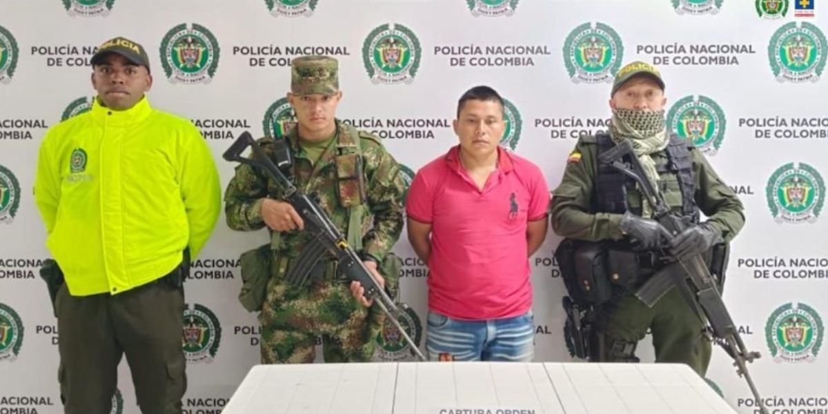 Fiscalía Los elementos de prueba indican que este hombre habría participado en la acción armada contra una patrulla de la Policía Nacional.
