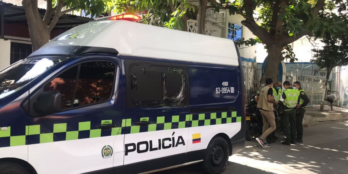 La Policía atendió el reporte de los dos hallazgos de los cuerpos. 