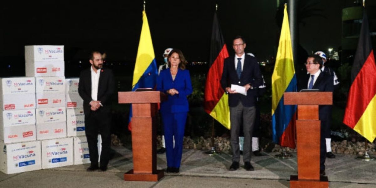 ​Ambos gobiernos han generado cooperación en temas de migrantes, transferencia de tecnología, entre otros aspectos de salud.