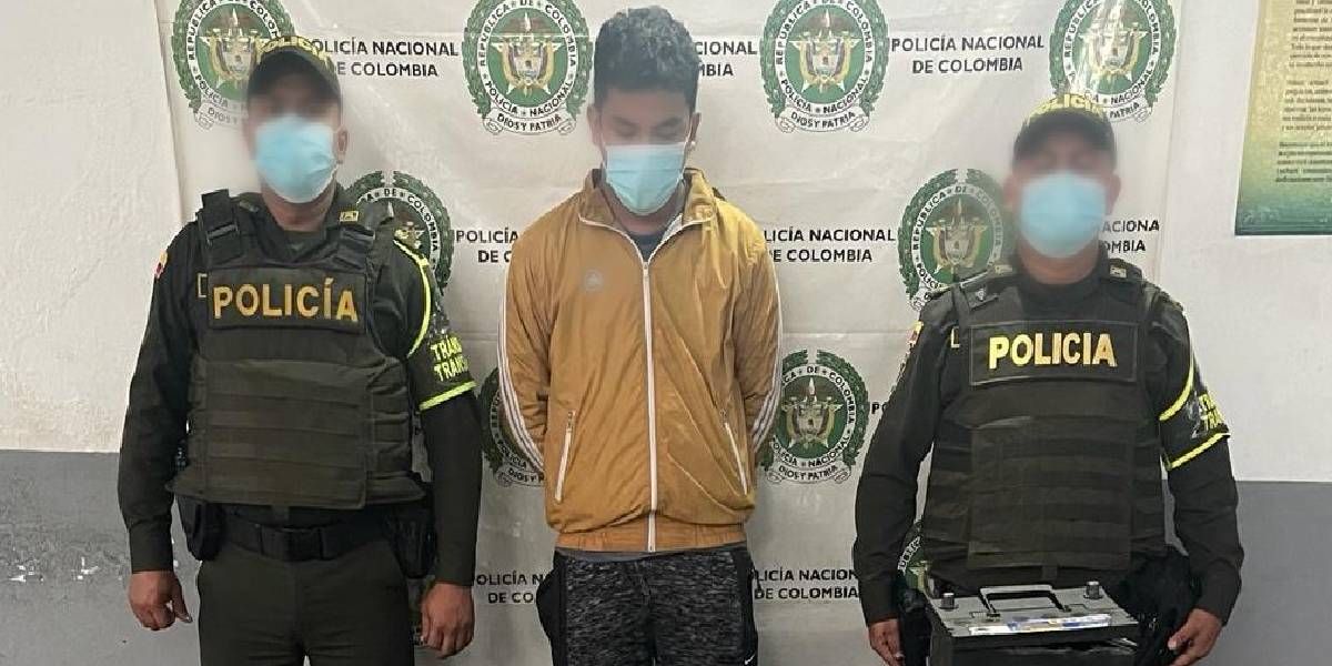 Policía del Magdalena Luis Campos González.