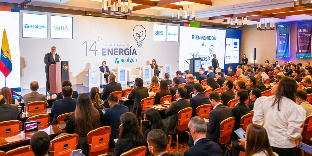 Presidencia El mandatario resaltó que su Gobierno va a dejar las reservas petroleras de Colombia de 5,6 años a casi diez años.