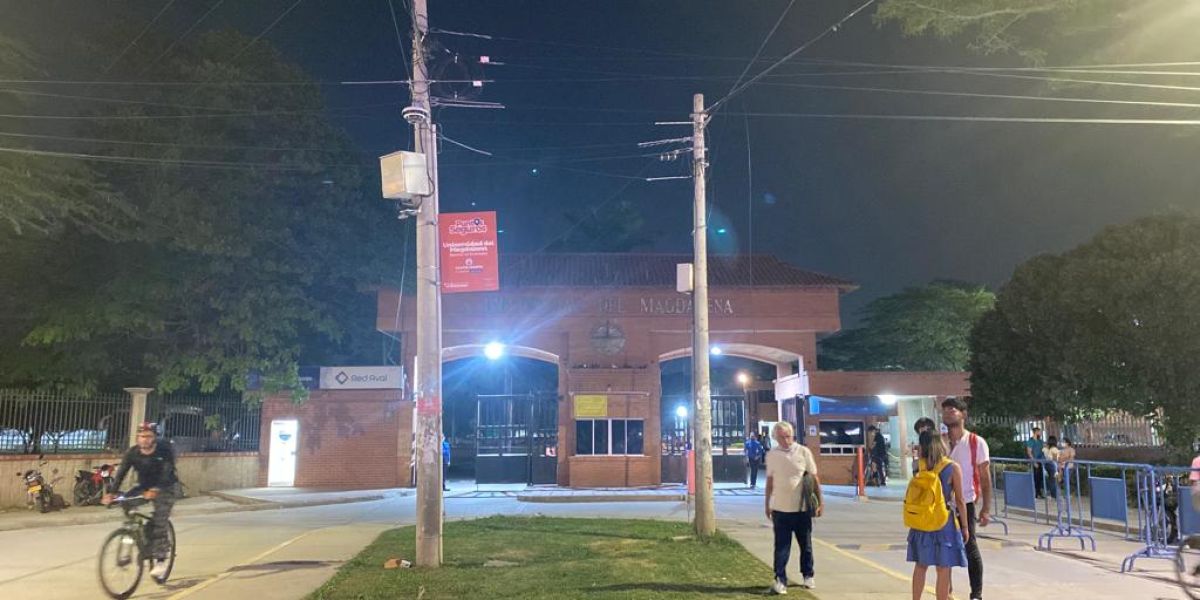 Unimagdalena La Alma Mater se encuentra a la expectativa que se cumpla con el aumento de patrullaje en las zonas aledañas, la puesta en funcionamiento del CAI y otras que quedaron establecidas.