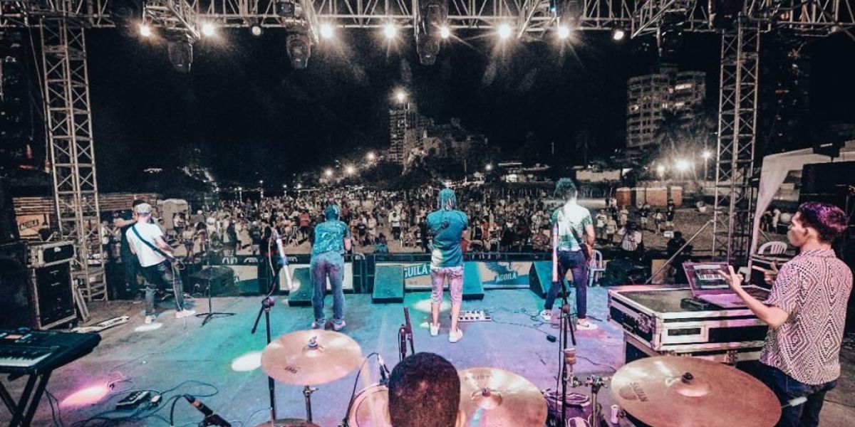 Distrito Este festival que hace parte de la programación general de la Fiesta Del Mar 2022.