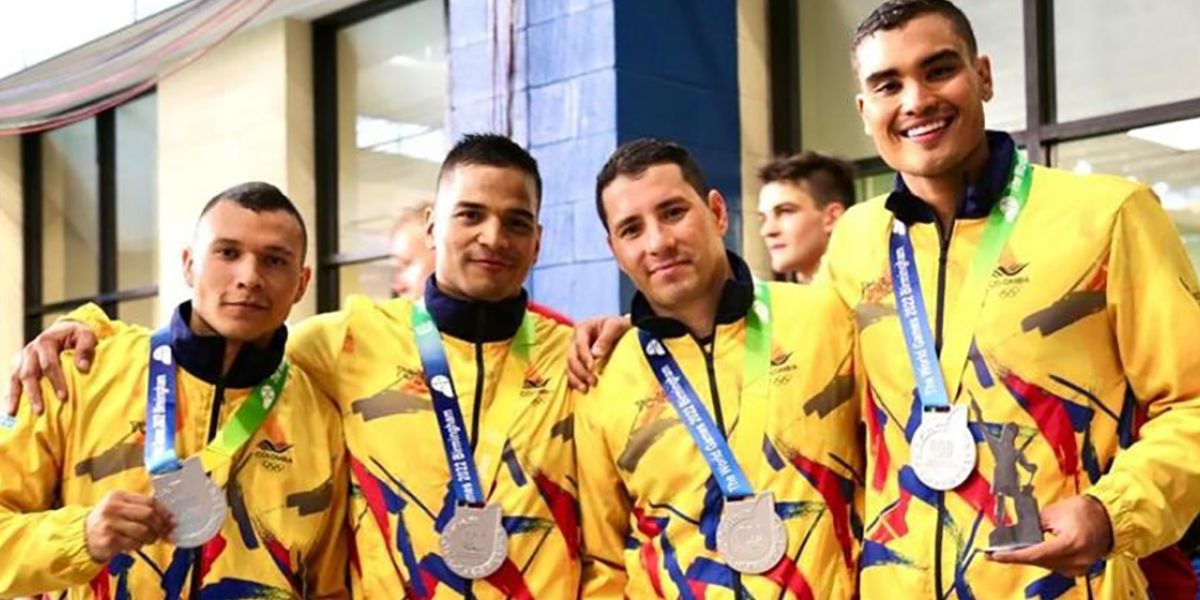 Colombia participó con 65 deportistas, 23 mujeres y 42 hombres.