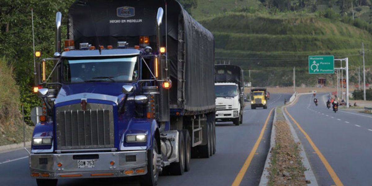 Ministerio de Transporte Transportadores de Colombia solicitan apoyo del Gobierno Nacional