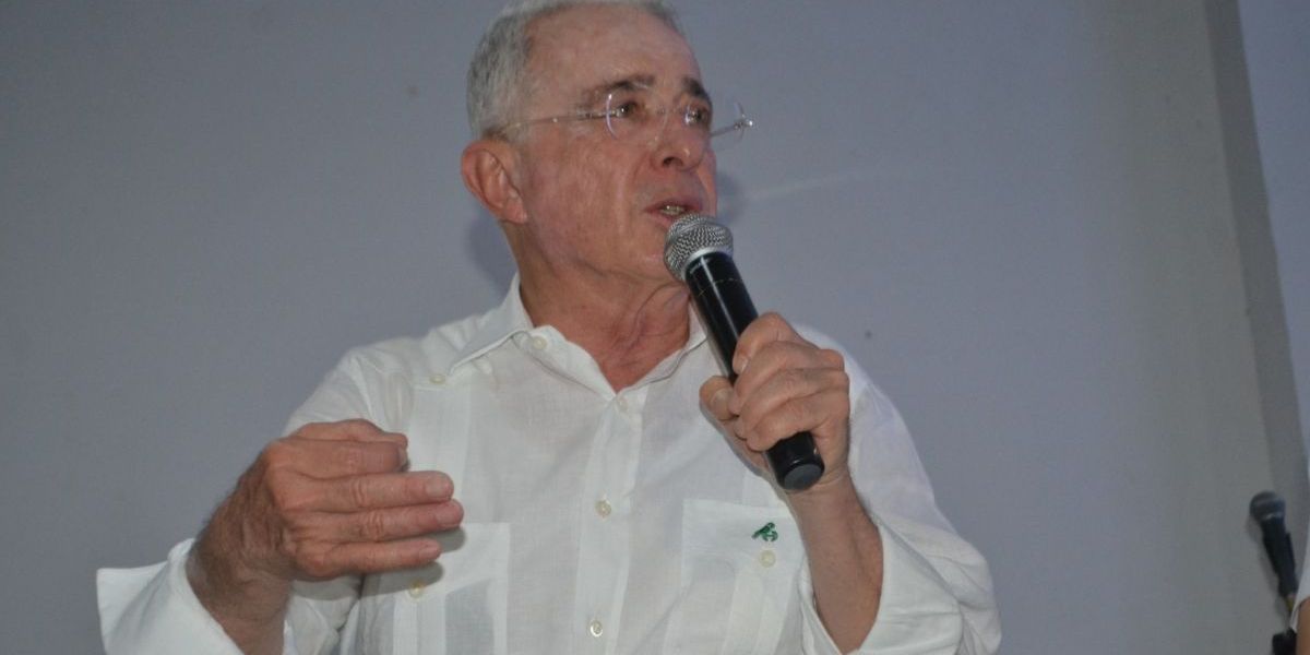 Expresidente Álvaro Uribe Vélez.