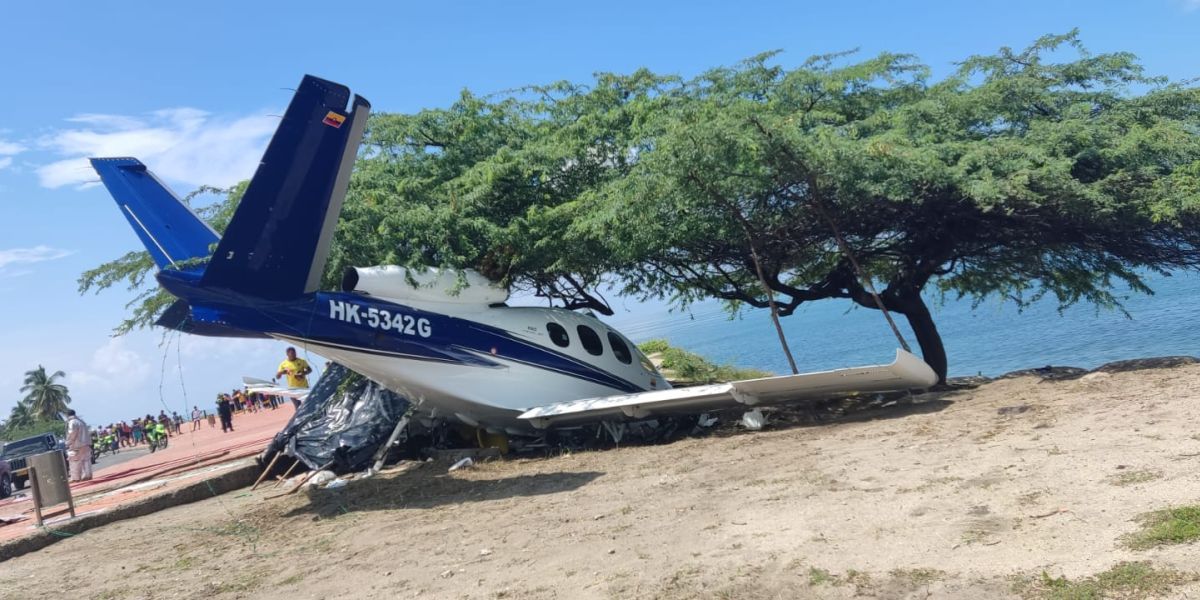 Avioneta accidentada.