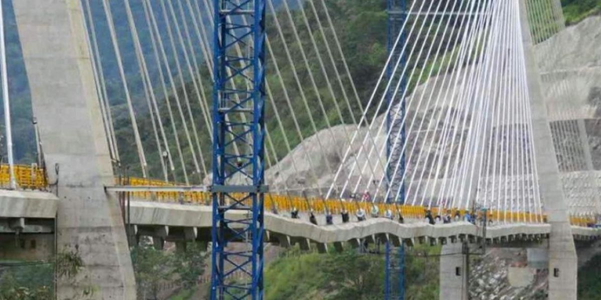 CM& Puente Hisgaura.