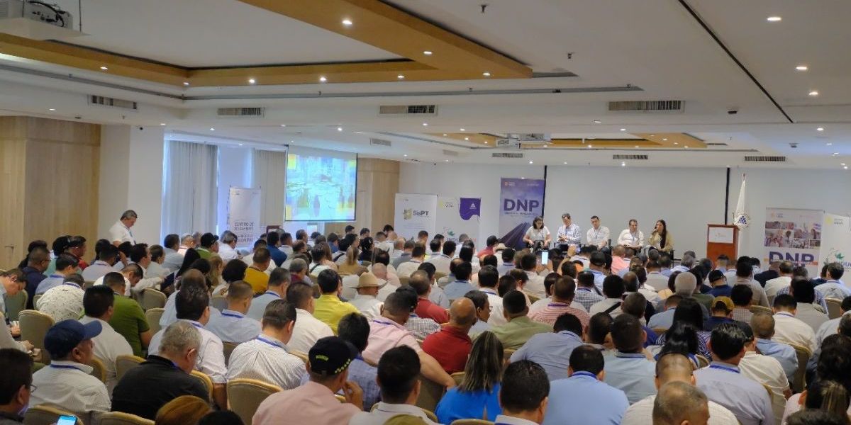 Presidencia de la República DNP y alcaldes electos inician construcción de planes de desarrollo territoriales