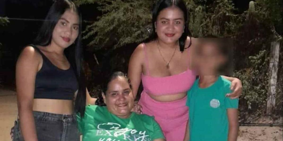 Madre e hijas asesinadas, menor herido.