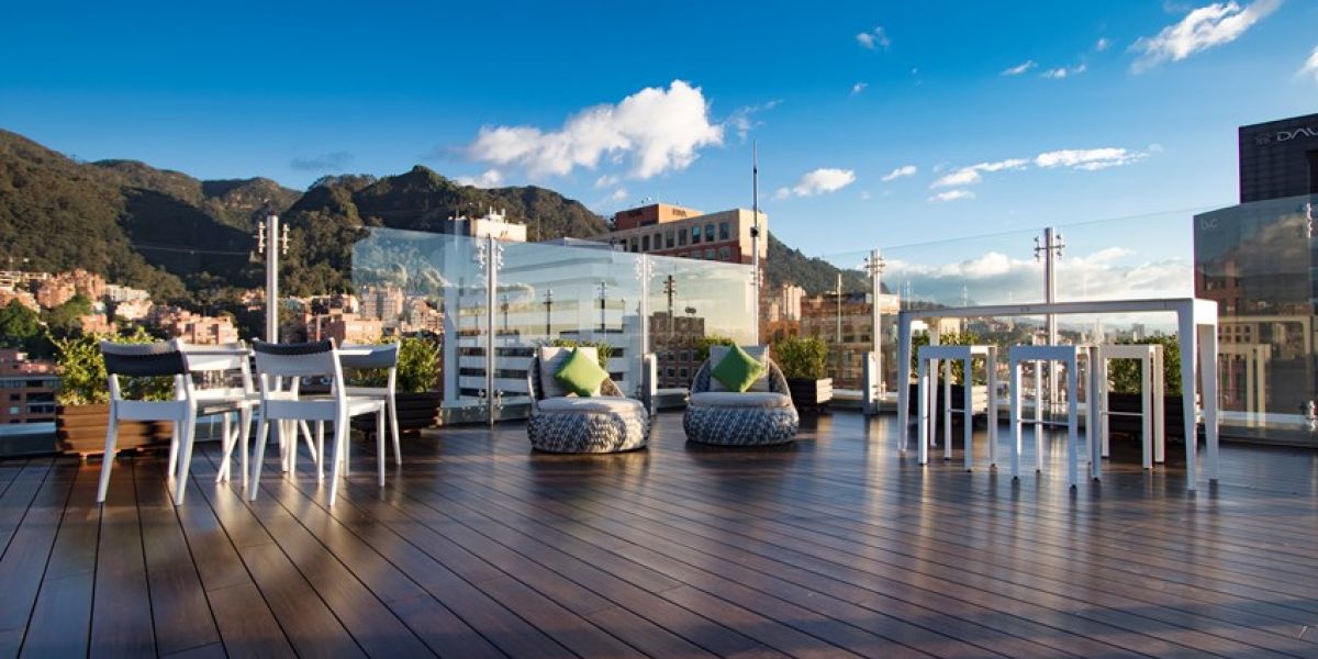 Sky 15 rooftop