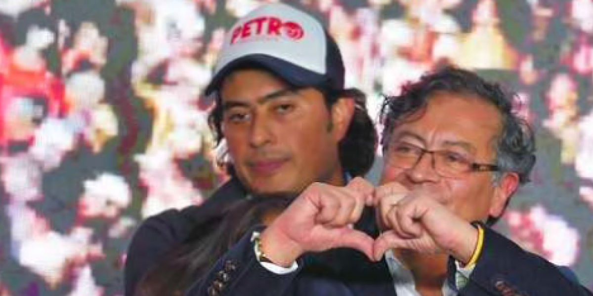 El Espectador Gustavo Petro y su hijo Nicolás.