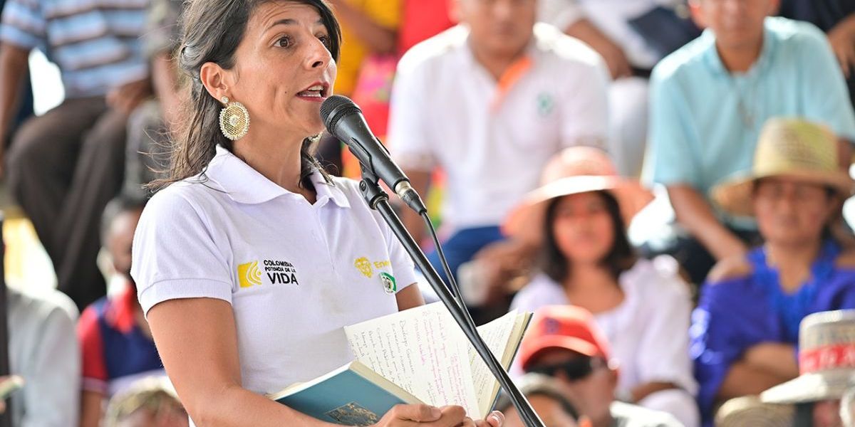 Presidencia $25 mil millones serán invertidos en equipos de energía solar en La Guajira