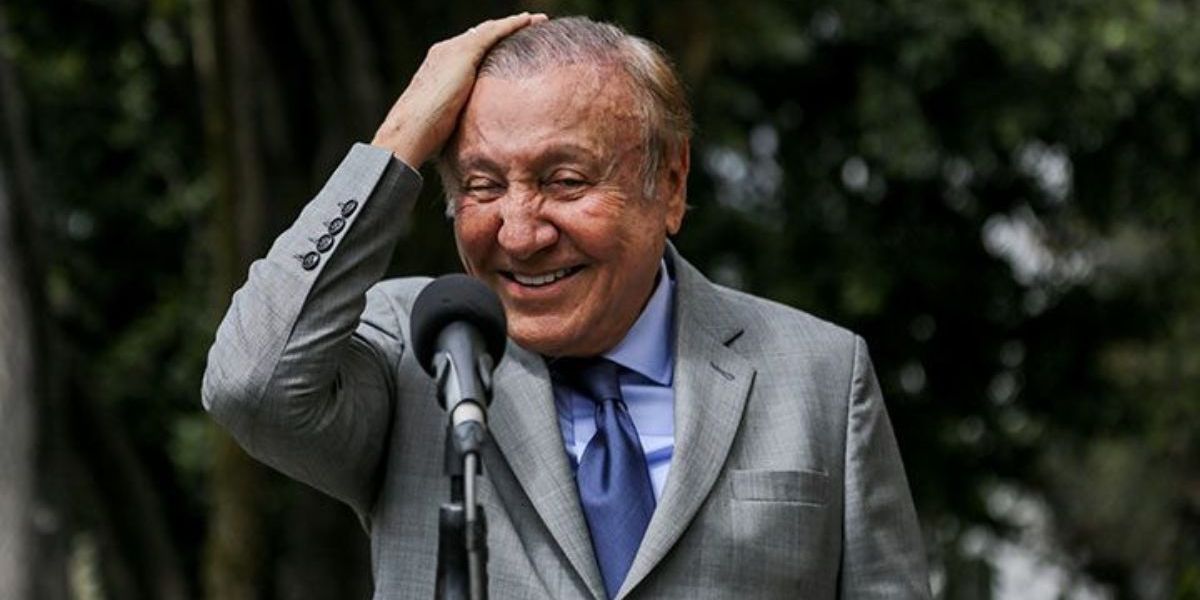 La Opinión Cúcuta. Suspenden a Rodolfo Hernández por irrespeto a veedor ciudadano.