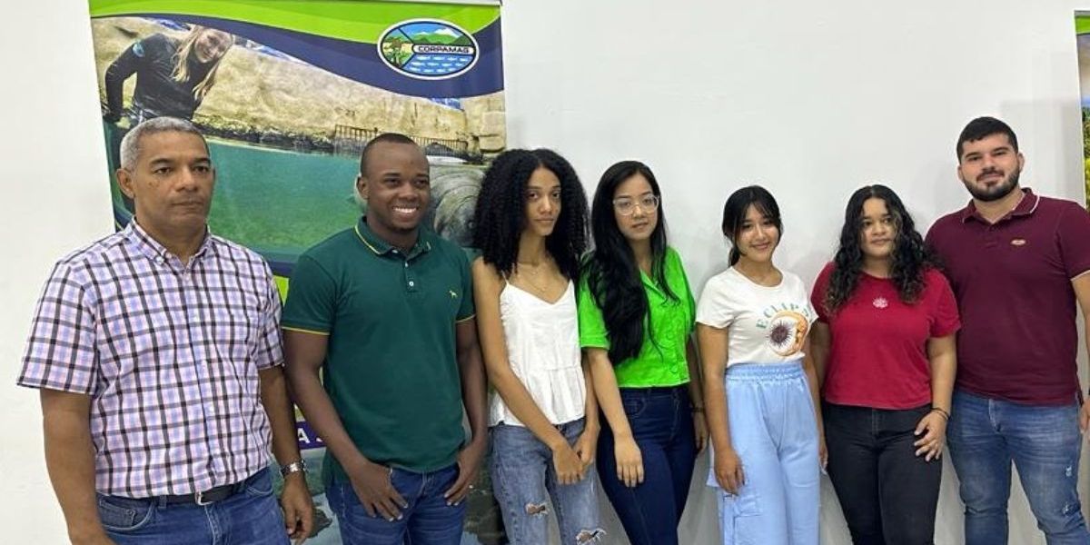 Corpamag Corpamag vincula a seis estudiantes universitarios de diferentes regiones del país.