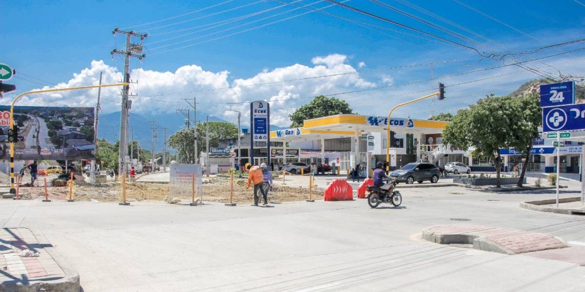 Obras en la calle 30 con carrera quinta.