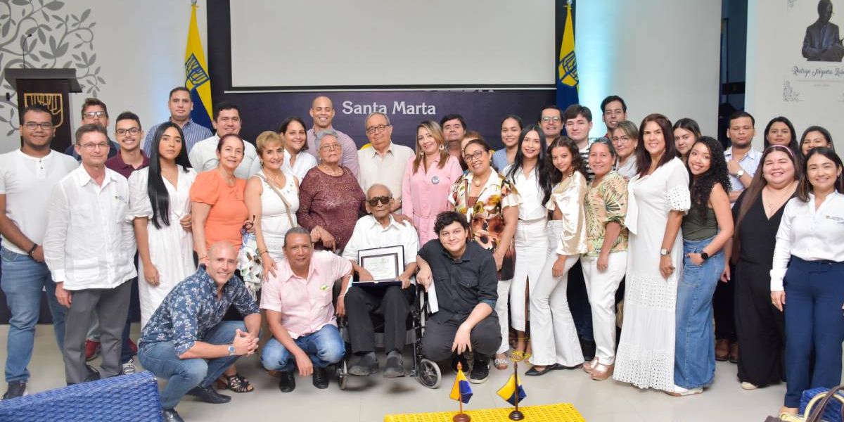 Universidad Sergio Arboleda Homenaje a Alfredo Avendaño Pantoja.