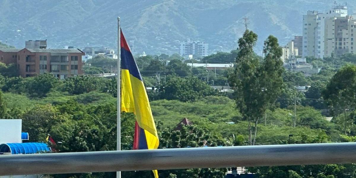 Bandera en Los Trupillos.