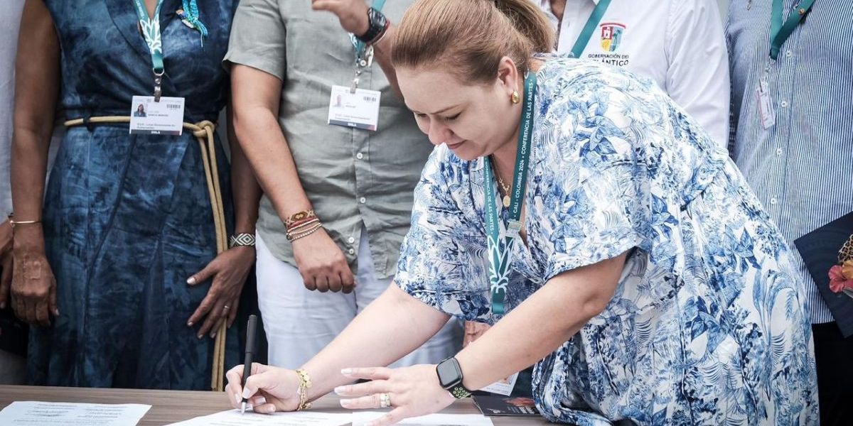 La directora del Departamento Administrativo de Sostenibilidad Ambiental Dadsa.