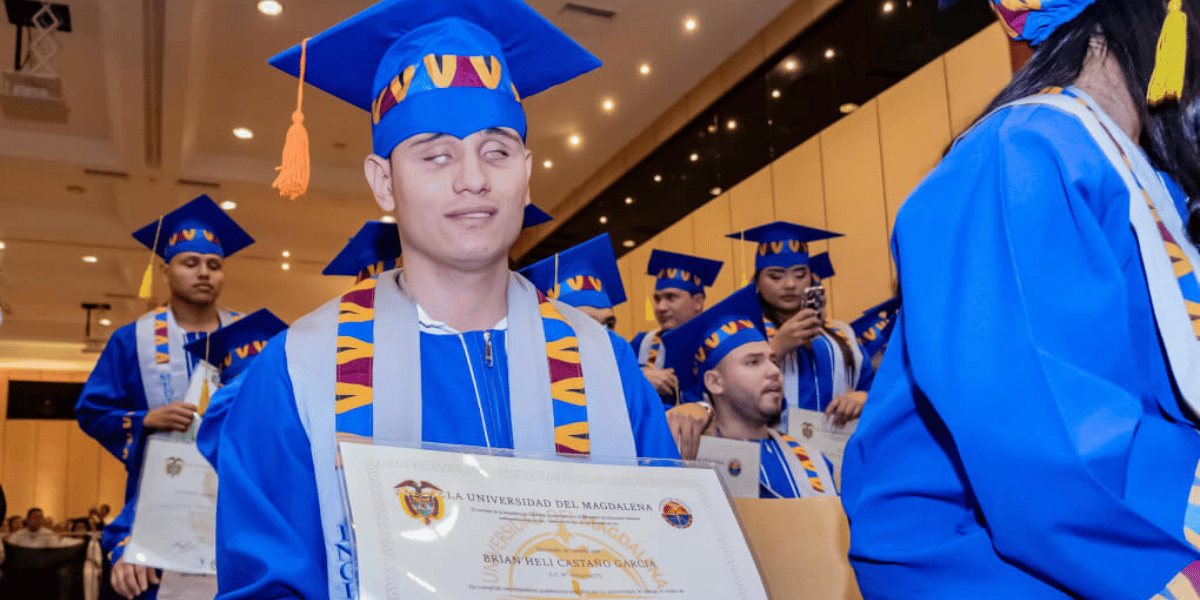 Joven graduado Unimagdalena Brian Castaño