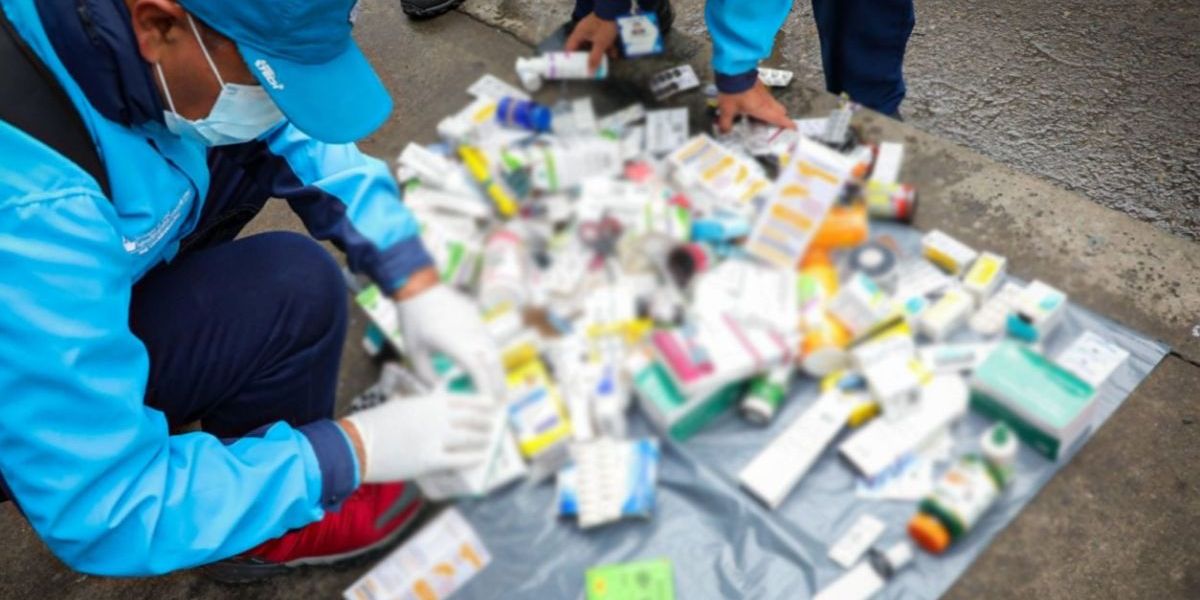 Los medicamentos eran comercializados de forma ilegal.