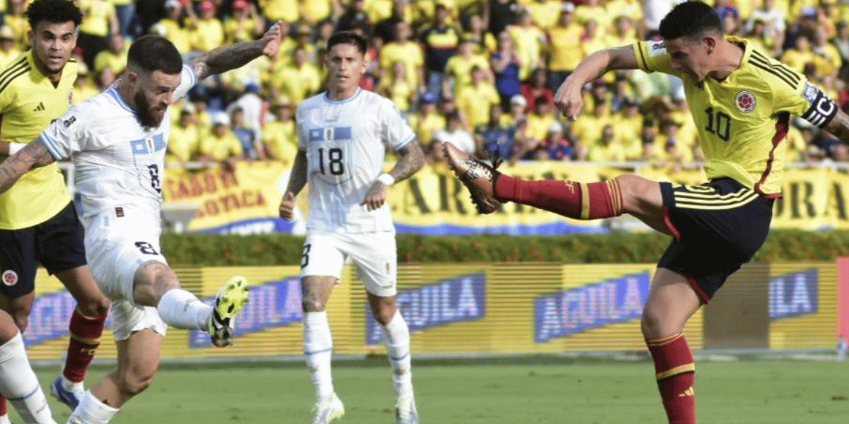 Foto: Cristian Mercado James Rodríguez marcó el primer gol de Colombia en el último juego contra Uruguay, el pasado 12 de octubre, en Barranquilla, por la Eliminatoria Sudamericana.