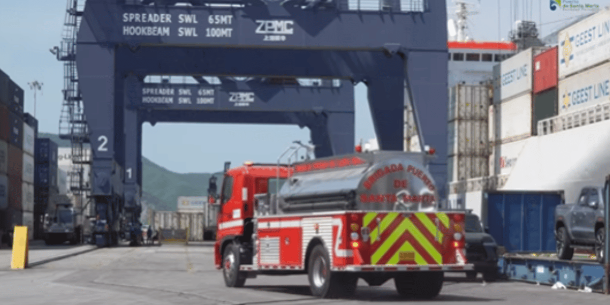 Nueva máquina de bomberos 