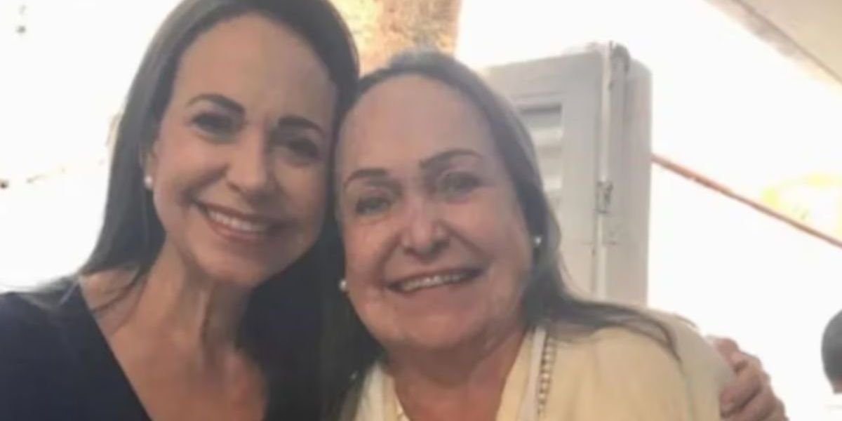 Cortesía María Corina Machado y su mamá