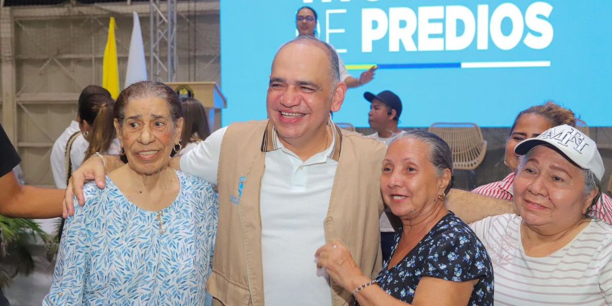 Entrega de títulos de propiedad