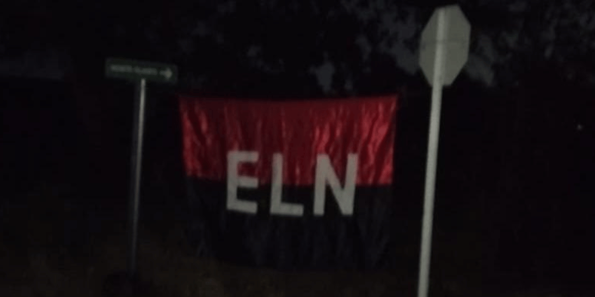 Investigan aparición de bandera del ELN en vías del Atlántico