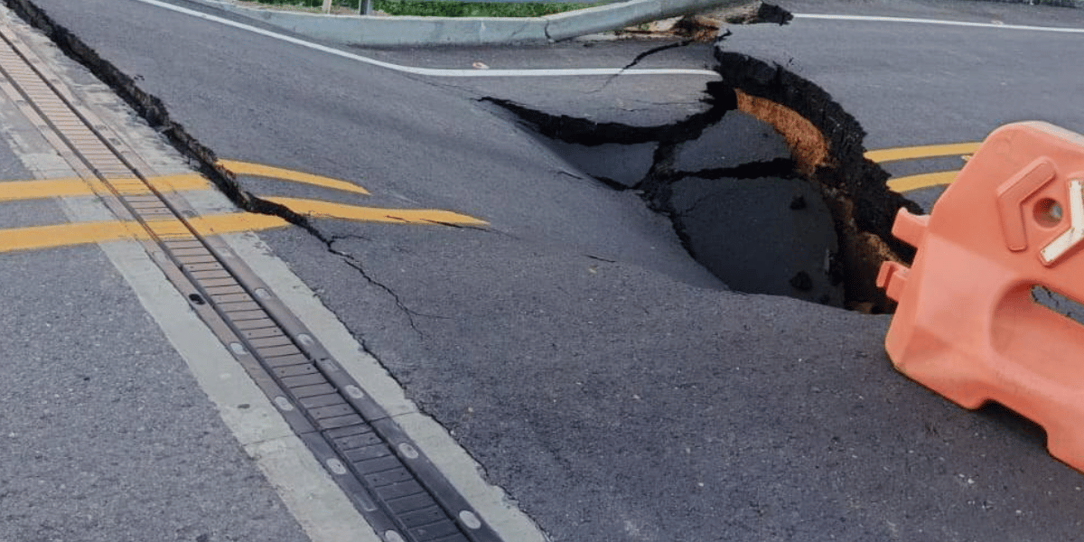 Zona Cero Cierran vía Barranquilla-Cartagena por colapso de tramo a la altura de Juan de Acosta