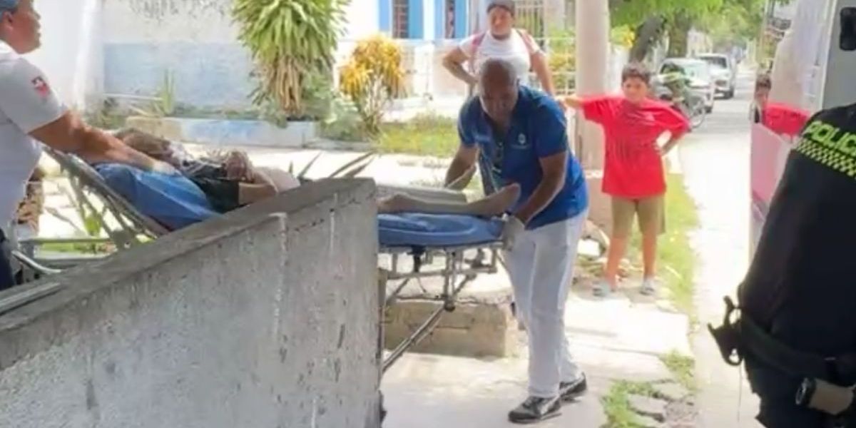 Traslado del adulto mayor a una clínica de mayor nivel.