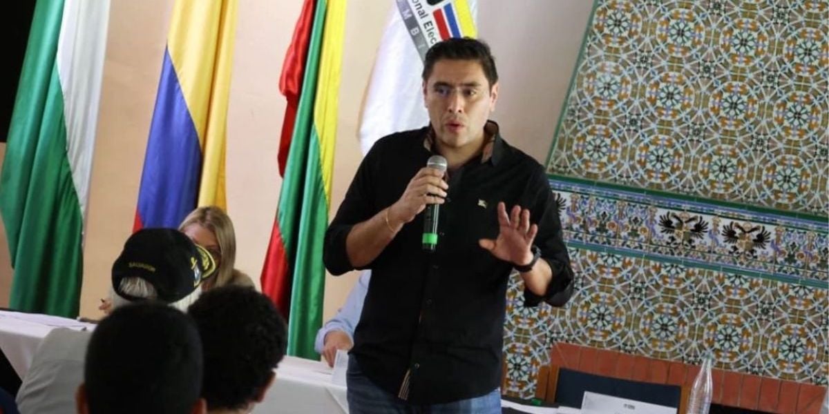 Nuevo presidente del CNE.