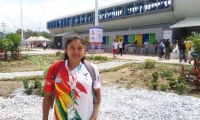 Caroline Campero, jugadora de softbol de Bolivia