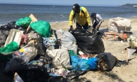 La jornada de limpieza denominada ‘Playatón’ continúa este viernes  en Taganga y el sábado en la Bahía de Santa Marta.