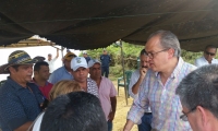 El procurador Fernando Carrillo, durante su visita a la vía de la Prosperidad.