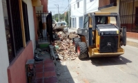 Recolección de escombros en la ciudad de Santa Marta. 