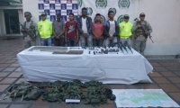 Foto de los integrantes del Clan del Golfo, capturados en Chocó.