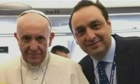 Jorge Alfredo Vargas con el Papa Francisco