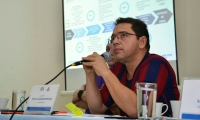 Alcalde Rafael Martínez, durante la audiencia de avance de obras.