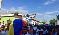 Una multitud despidió al patrullero muerto. 