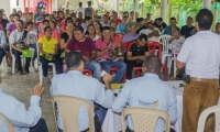 La comunidad asistió a la socialización. 