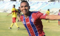 Ricardo Márquez se convirtió en la revelación y con sus goles empujó al Ciclón a la A.